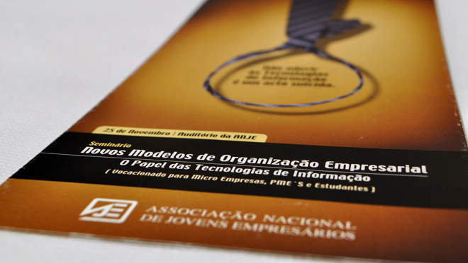 Conception de brochures ANJE