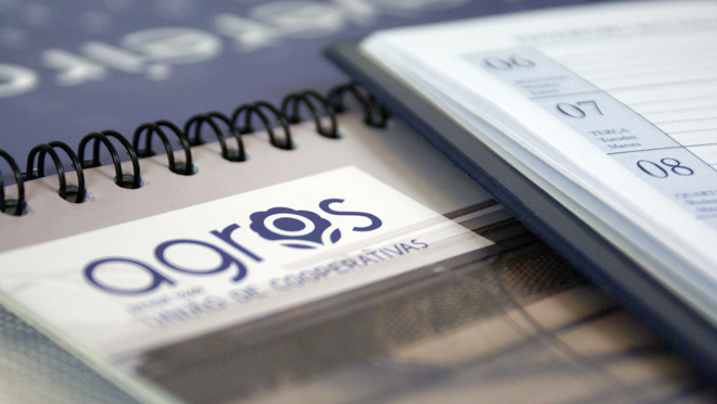 Diseño gráfico calendarios Agros