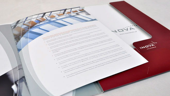 Design de brochura Inovamais